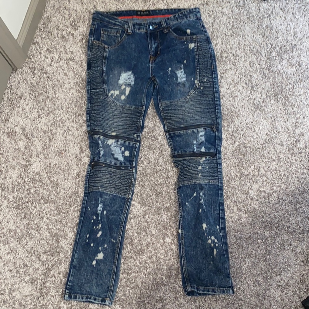 Spotted blue jeans